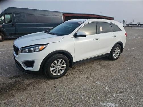 2018 Kia Sorento LX