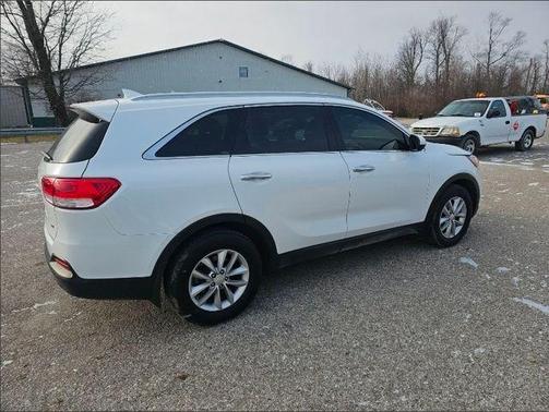 2018 Kia Sorento LX