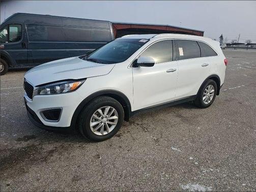 2018 Kia Sorento LX