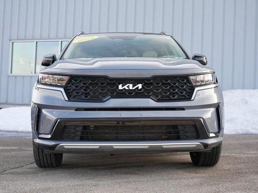 2022 Kia Sorento S