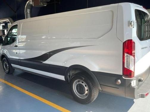 2018 Ford Transit-150 Base