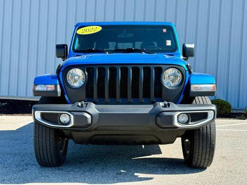 2022 Jeep Gladiator Overland