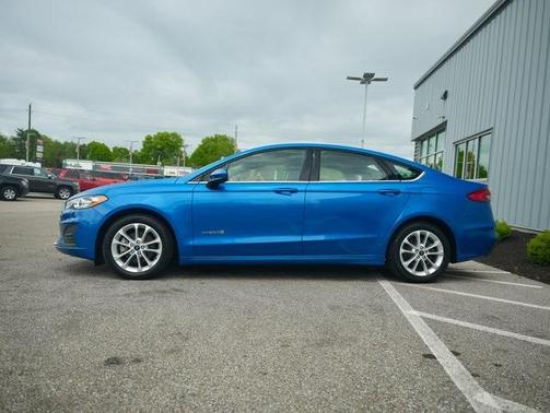 2019 Ford Fusion Hybrid SE