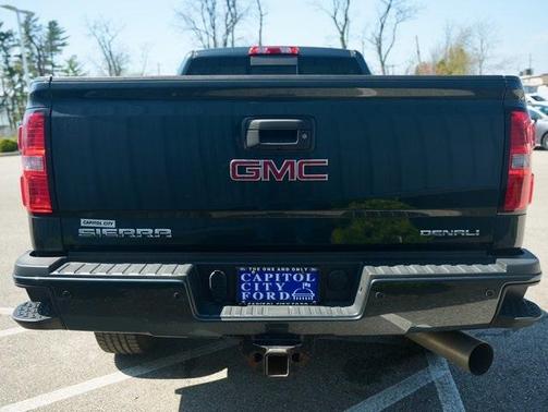 2018 GMC Sierra 2500 Denali
