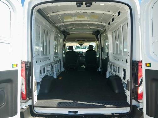 2025 Ford Transit-250 148 WB Medium Roof Cargo