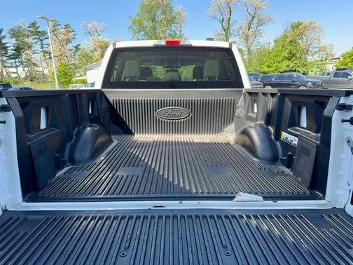 Oxford White 2024 Ford F-150 XLT