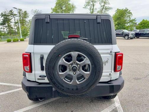Oxford White 2025 Ford Bronco Big Bend