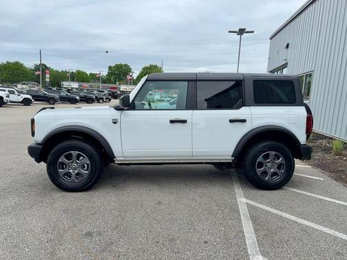 Oxford White 2025 Ford Bronco Big Bend