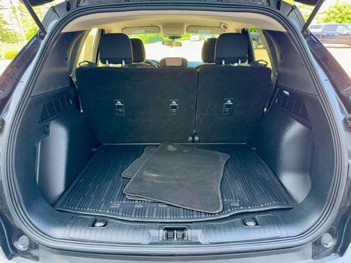 Black Metallic 2020 Ford Escape SE