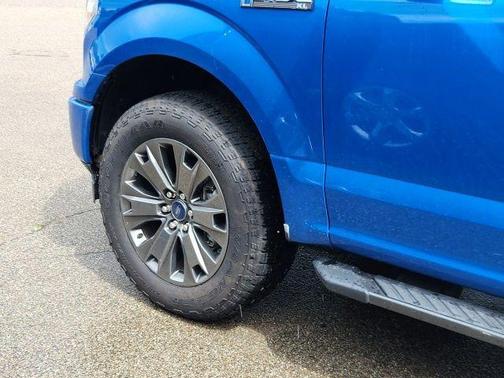 Blue Metallic 2019 Ford F-150 XL