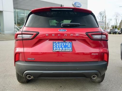 2025 Ford Escape ST-Line