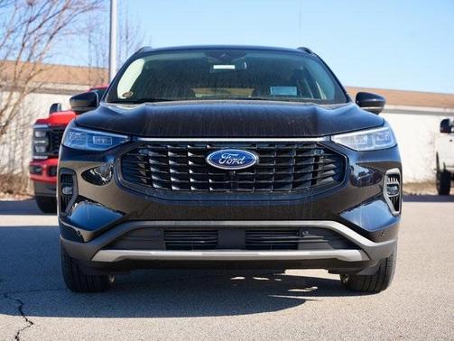 2026 Ford Escape Platinum