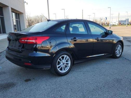 Shadow Black 2017 Ford Focus SE