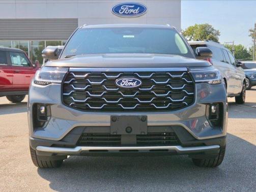 Carbonized Gray Metallic 2027 Ford Explorer Platinum