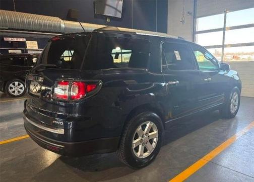 2015 GMC Acadia SLE-2