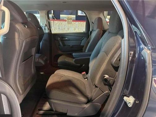 2015 GMC Acadia SLE-2