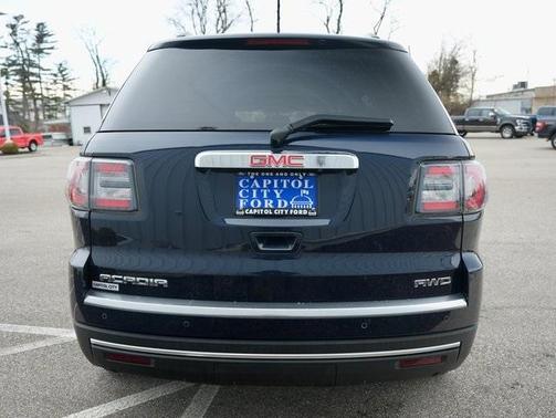 2015 GMC Acadia SLE-2