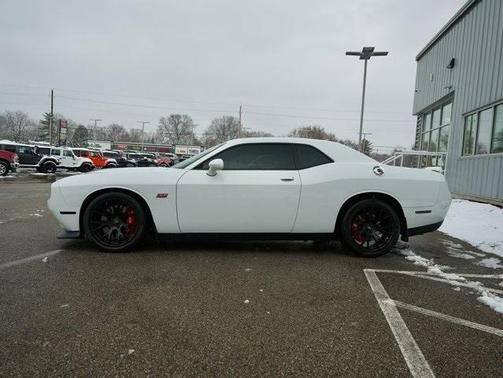 2015 Dodge Challenger SRT 392