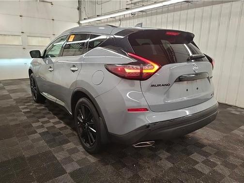 2022 Nissan Murano SL