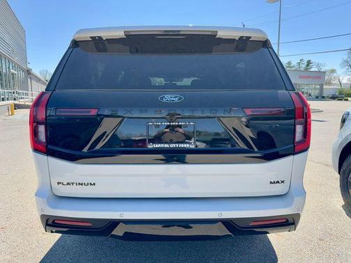 Star White 2026 Ford Expedition Max Platinum