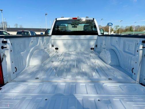 Oxford White 2026 Ford F-350 XL