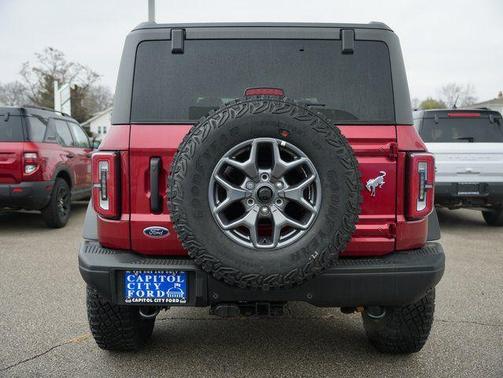 Ruby Red Metallic Tinted Clearcoat 2025 Ford Bronco Badlands