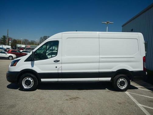 2022 Ford Transit-250 Base