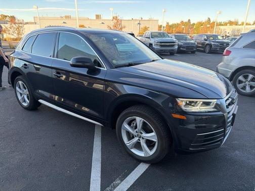 2020 Audi Q5 45 Premium Plus