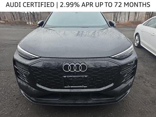 2025 Audi Q6 e-tron Premium Plus quattro