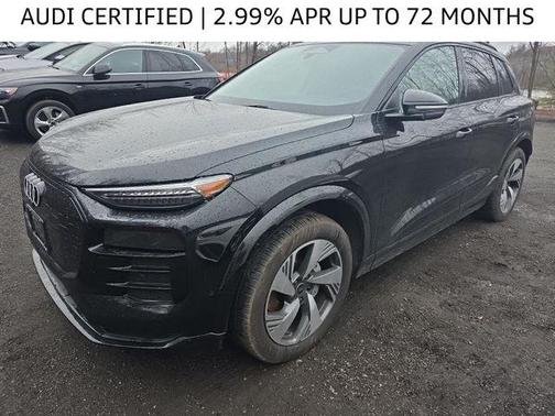 2025 Audi Q6 e-tron Premium Plus quattro