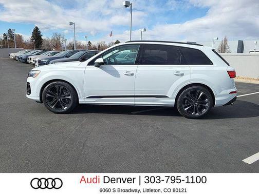 Glacier White Metallic 2026 Audi Q7 55 Premium Plus