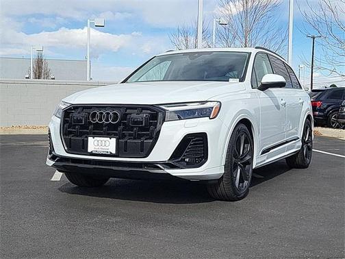 2026 Audi Q7 55 Premium Plus
