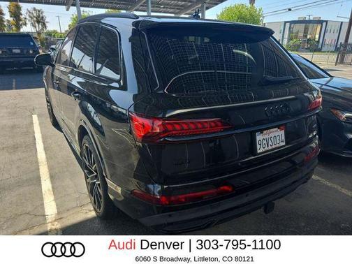 Mythos Black Metallic 2023 Audi Q7 55 Prestige