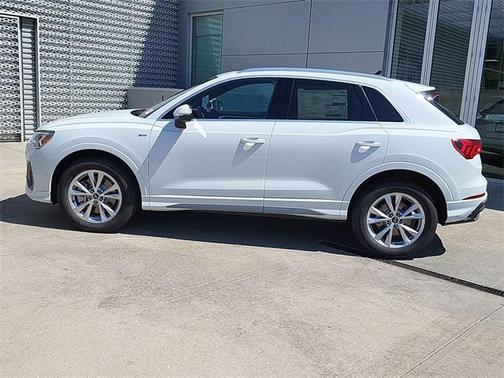 2025 Audi Q3 45 S line Premium Plus