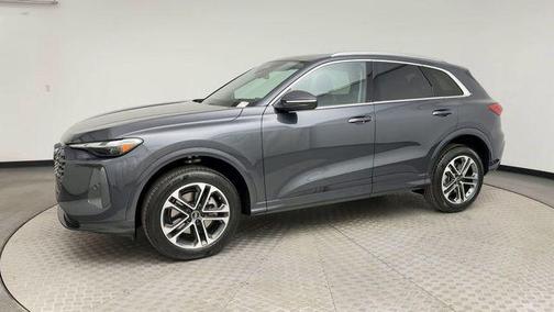 2025 Audi Q5 Premium TFSI quattro S tronic