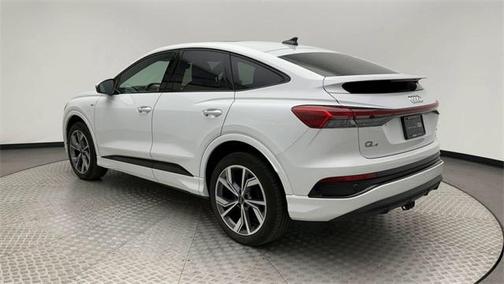 2024 Audi Q4 e-tron Premium 50 quattro