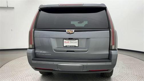 2019 Cadillac Escalade Luxury