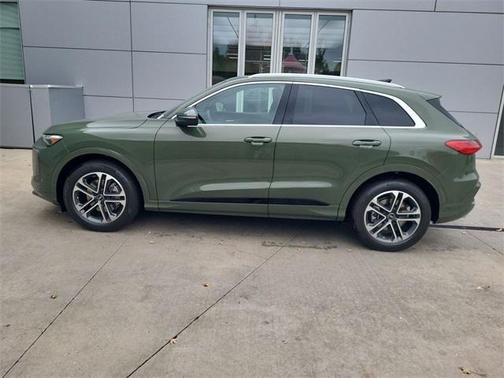 2025 Audi Q5 Prestige