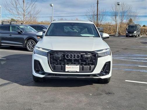 2026 Audi Q7 55 Premium Plus