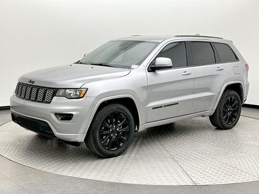 2018 Jeep Grand Cherokee Altitude