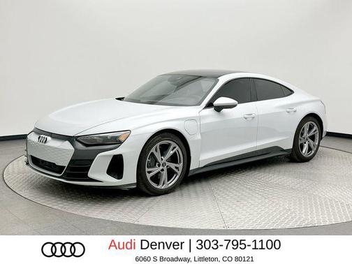 2024 Audi e-tron GT Premium Plus quattro