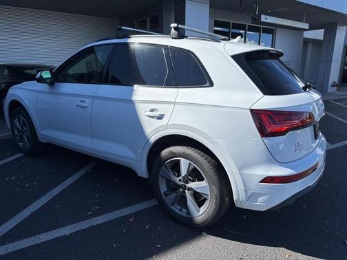 2025 Audi Q5 40 Premium Plus