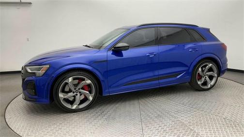 2024 Audi SQ8 4.0T Prestige