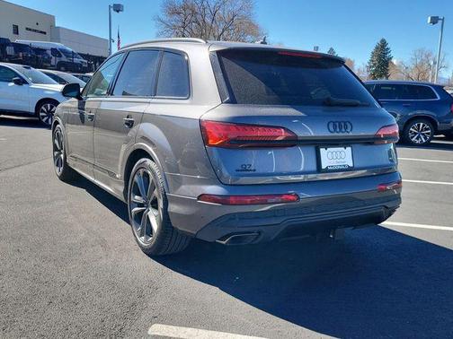 2026 Audi Q7 55 Premium Plus