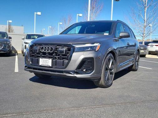 2026 Audi Q7 55 Premium Plus
