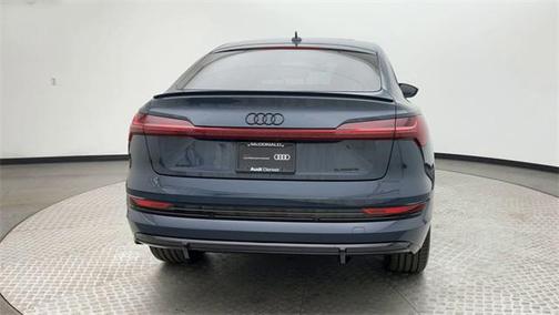 2022 Audi e-tron Sportback S line Prestige