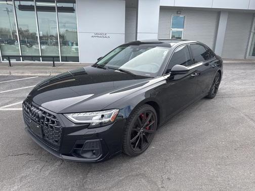 2023 Audi S8 4.0T