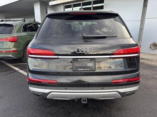 2025 Audi Q7 55 Premium