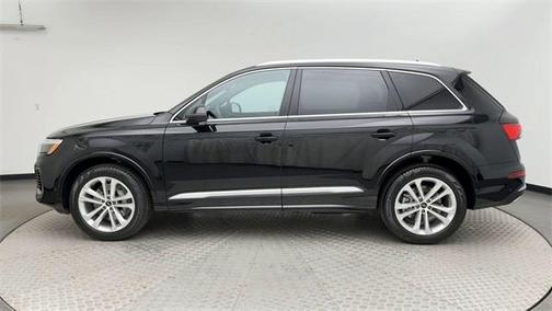 2025 Audi Q7 55 Premium