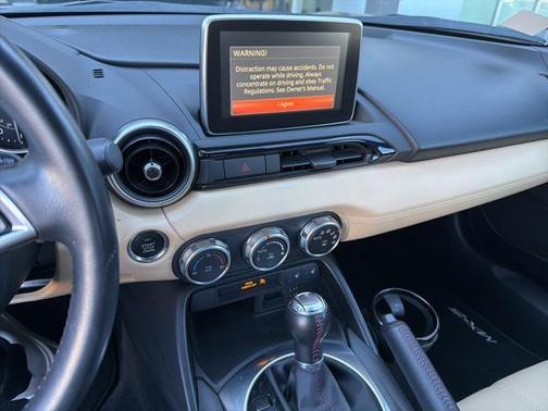 2017 Mazda MX-5 Miata Grand Touring